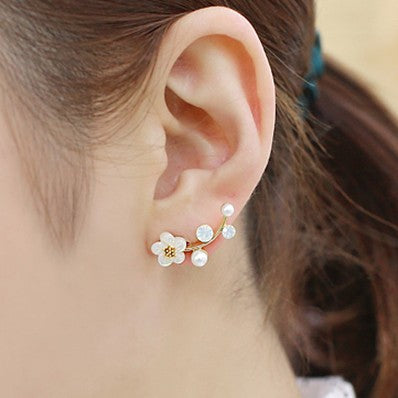 2020 New Crystal Flower Stud Earrings for Women Fashion Jewelry Gold colour Rhinestones Earrings Gift for Party Best Friend